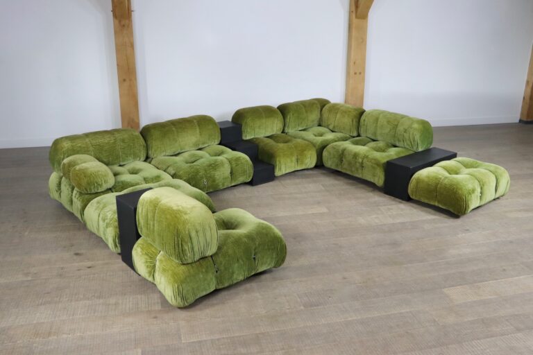 Camaleonda sofa in green velvet by Mario Bellini for C&B Italia, 1972