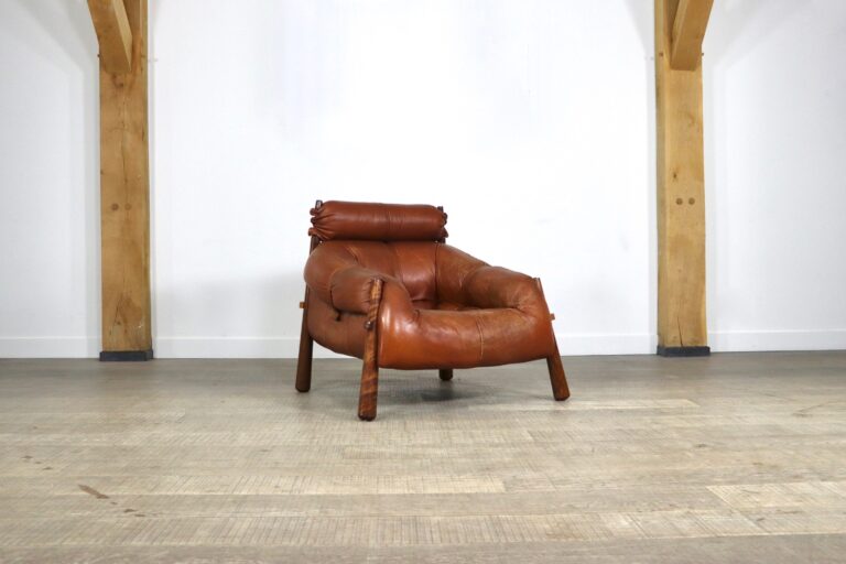 Percival Lafer MP-81 lounge chair in cognac leather, Brazil 1970s