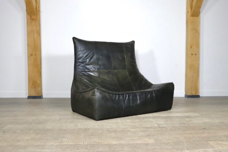 Montis “the Rock” Sofa in green leather by Gerard van den Berg, 1970s