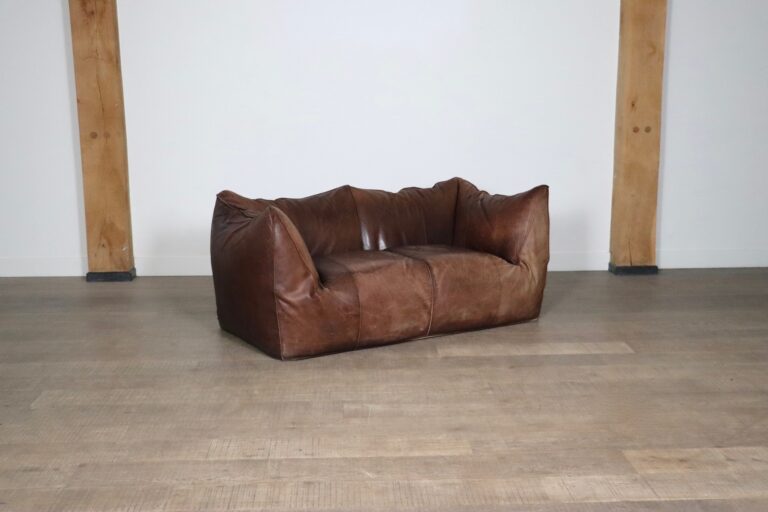 Le Bambole two seater sofa in original light brown buffalo leather by Mario Bellini for B&B Italia, 1970s