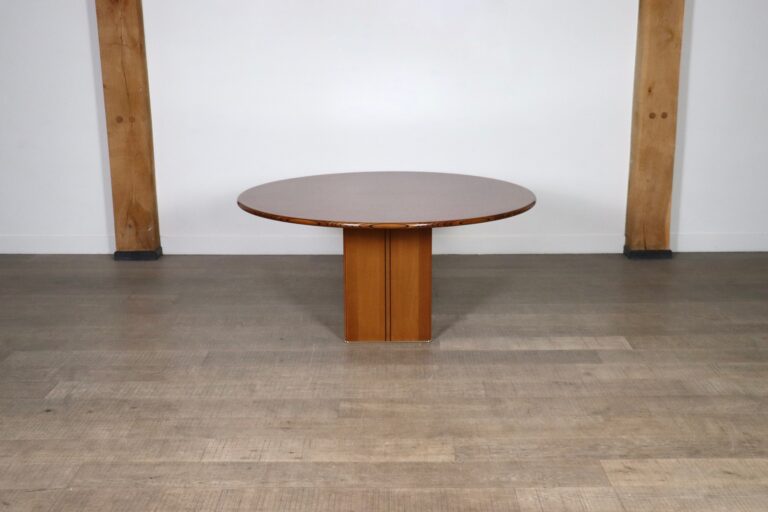 Round ‘Africa’ dining table by Afra & Tobia Scarpa for Maxalto, Artona Series, Italy 1970s