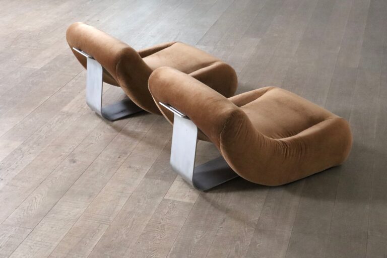 Pair of midcentury modern lounge chairs in mohair and steel, 1970s