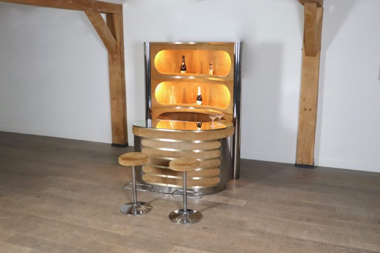 suede And Chrome Dry Bar with barstools In cognac By  Willy Rizzo, Italy 1970s