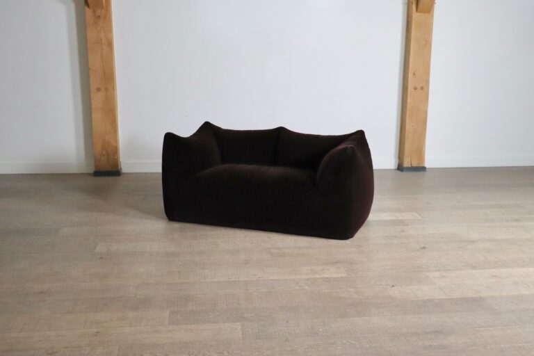 Le Bambole sofa in Original mohair velvet By Mario Bellini For B&B Italia, 1970s