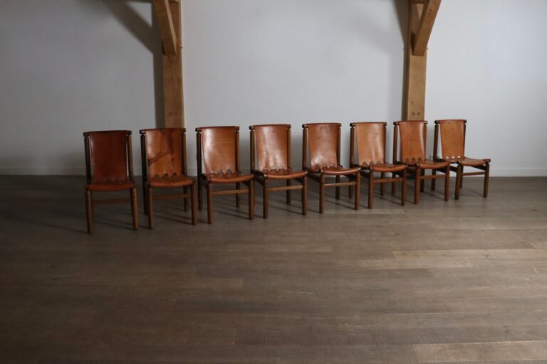 Set of 8 Ilmari Tapiovaara dining chairs for La Permanente Mobili Cantù, 1960s