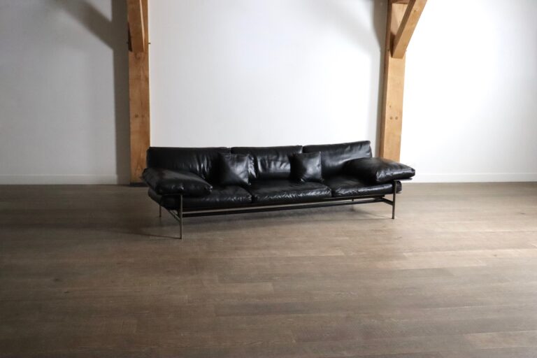 Diesis three seater sofa in black leather by Antonio Citterio for B&B Italia, 1970s