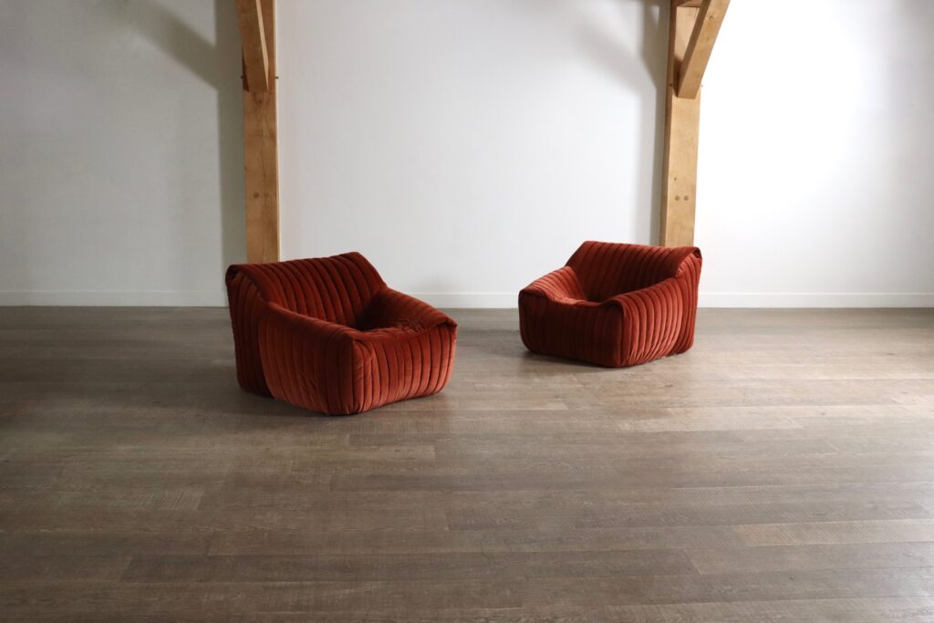 Cinna Sandra lounge chairs in velvet by Annie Hieronimus, 1970s