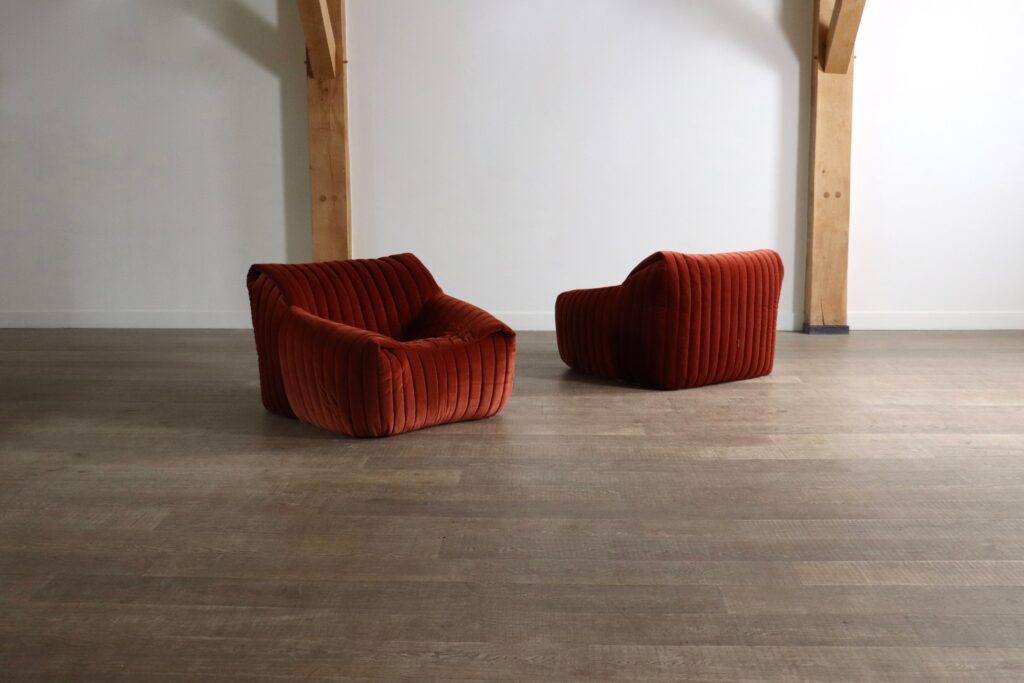 Cinna Sandra lounge chairs in velvet by Annie Hieronimus, 1970s