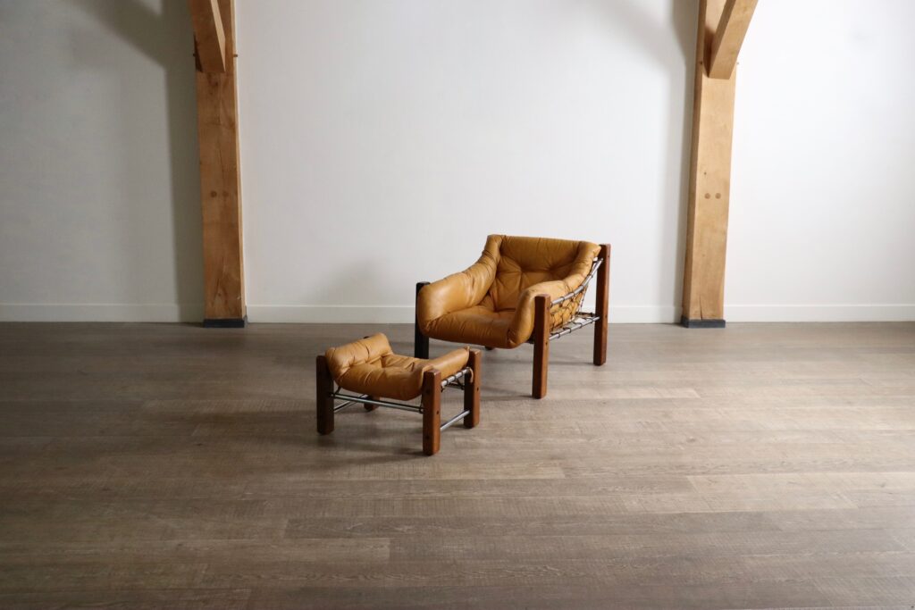 Rare Amazonas Lounge Chair with ottoman in Cognac Leather by Jean Gillon Brazil 1960s