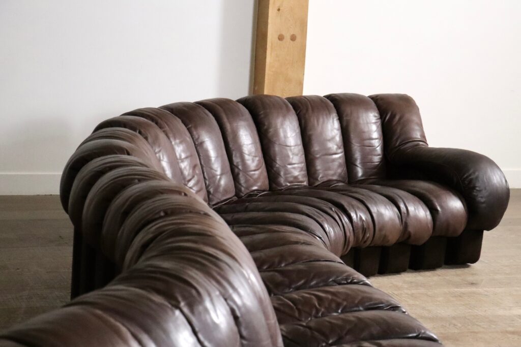 De Sede DS 600 “Non-Stop” sectional brown leather sofa by Heinz Ulrich, Ueli Berger and Eleanora Peduzzi-Riva, 1970s