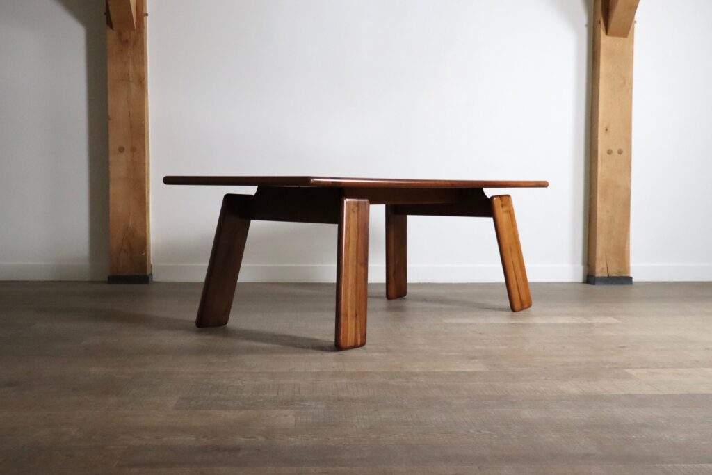 1970s Mario Marenco Sapporo table for a sophisticated dining interior