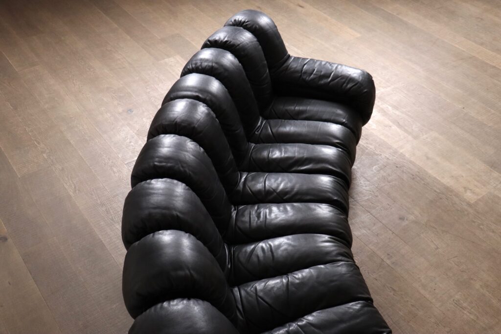 De Sede DS 600 modular seating system in patinated black leather
